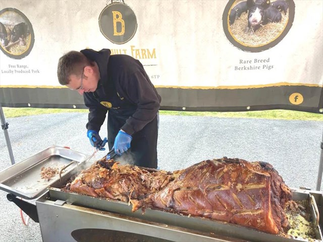 We offer a bespoke hog roast catering service for private functions